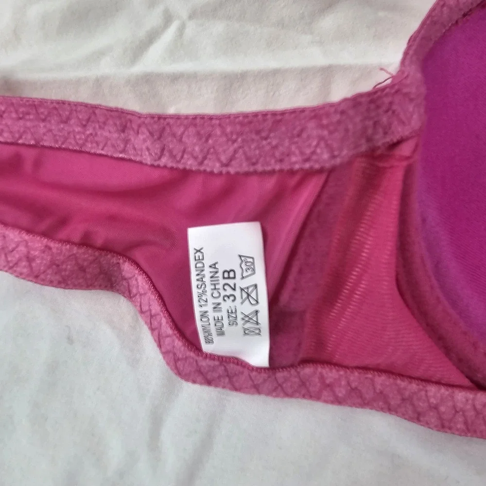 Sophid NWT Womens Lace Padded Bra Size 32B Hot Pink